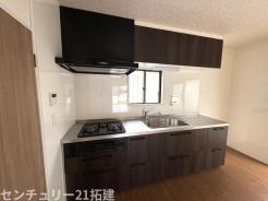 キッチン　2025年10月23日撮影♪広々としたとても明るいキッチンです♪