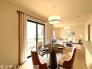 リビング　2026年6月4日撮影♪大きな窓のあるリビングは、陽光あふれる明るい空間です。居心地良く、ご家族皆がゆったり寛げる憩いの空間となりそうです♪家具はCGになります。