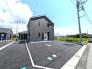 駐車場　2026年6月13日撮影♪車庫入れのしやすい広々とした駐車スペースです♪
